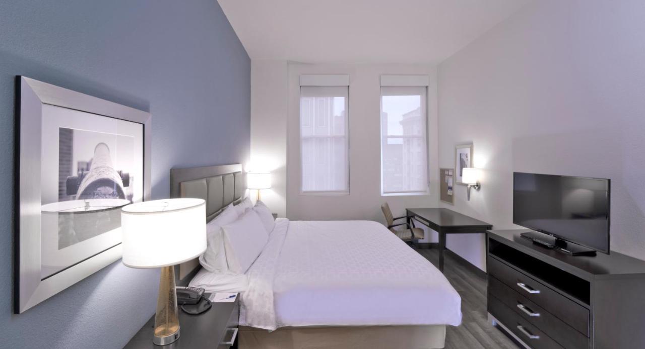 Candlewood Suites Baltimore - Inner Harbor By Ihg Экстерьер фото